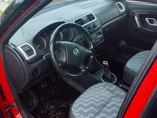 2008 Skoda Fabia II, красный, 380000 рублей, вид 5