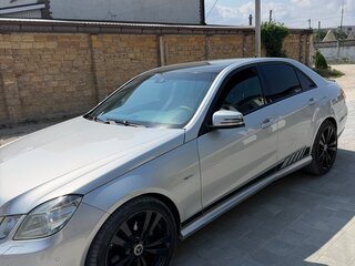 2011 Mercedes-Benz E-Класс 200 7G-Tronic IV (W212, S212, C207), серый, 1600000 рублей, вид 1