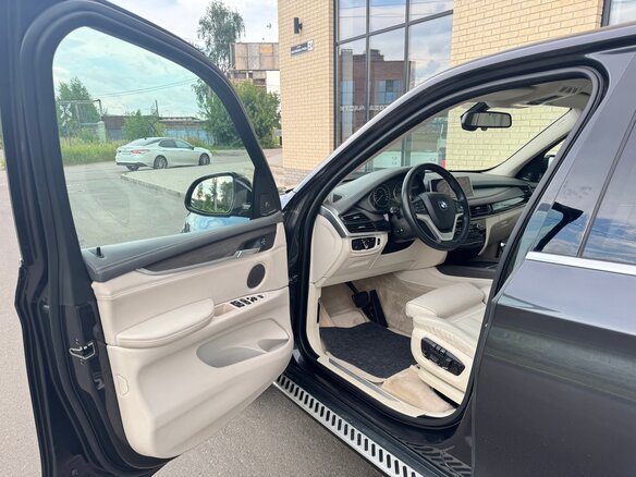 2014 BMW X5 50i III (F15), серый - вид 17