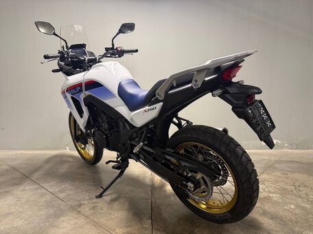 2023 Honda XL750 Transalp, белый, 1299000 рублей, вид 3
