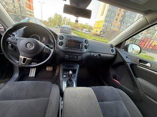 2013 Volkswagen Tiguan I Рестайлинг, чёрный, 1600000 рублей, вид 5