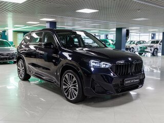 2026 BMW X1 Long 25Li xDrive III (U11/U12), чёрный, 6290000 рублей, вид 3