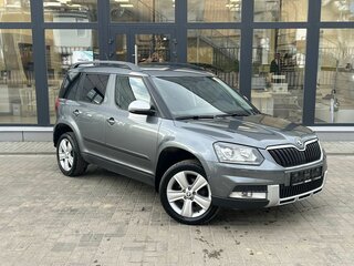 2017 Skoda Yeti I Рестайлинг, серый, 1100000 рублей, вид 3