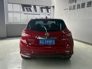 2023 Nissan Tiida II (China Market), красный, 1700000 рублей, вид 4