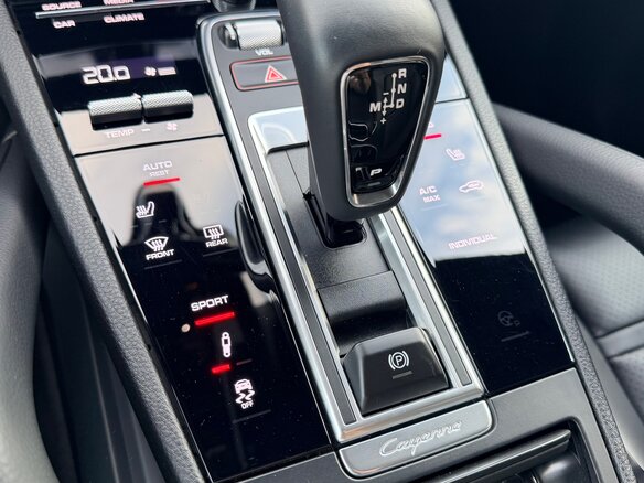 2020 Porsche Cayenne III, серый, 7590000 рублей - вид 26