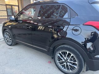 2021 Hyundai Creta I Рестайлинг, чёрный, 2200000 рублей, вид 3