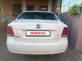 2013 Volkswagen Polo V, белый, 680000 рублей, вид 2