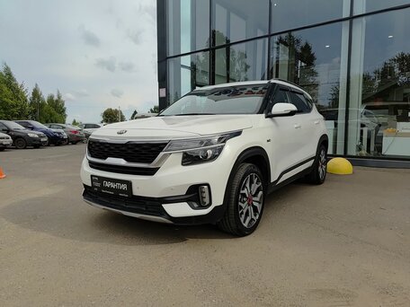 2020 Kia Seltos I, белый, 1999000 рублей, вид 1