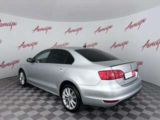 2013 Volkswagen Jetta VI, серебристый, 955000 рублей, вид 3