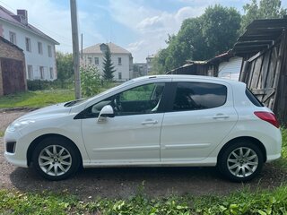 2011 Peugeot 308 I Рестайлинг, белый, 600000 рублей, вид 4