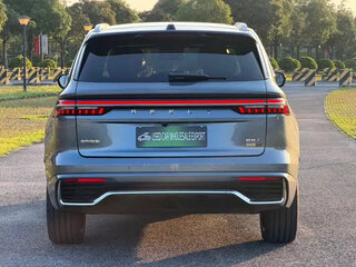 2026 Geely Monjaro (Xingyue L) I Рестайлинг 2 (China Market), серебристый, 3986028 рублей, вид 5