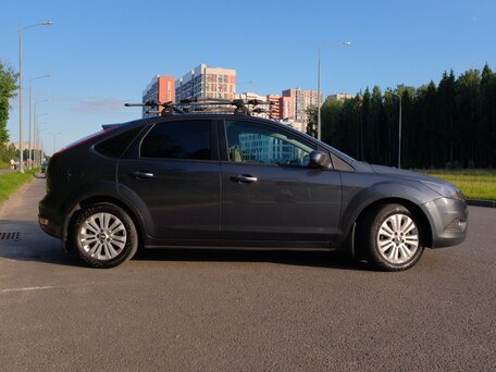 2010 Ford Focus II Рестайлинг, серый, 849000 рублей, вид 4