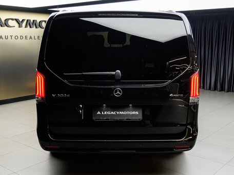 2026 Mercedes-Benz V-Класс Extra Long 300 d экстра длинный III (W447) Рестайлинг 2, чёрный, 14620000 рублей, вид 4
