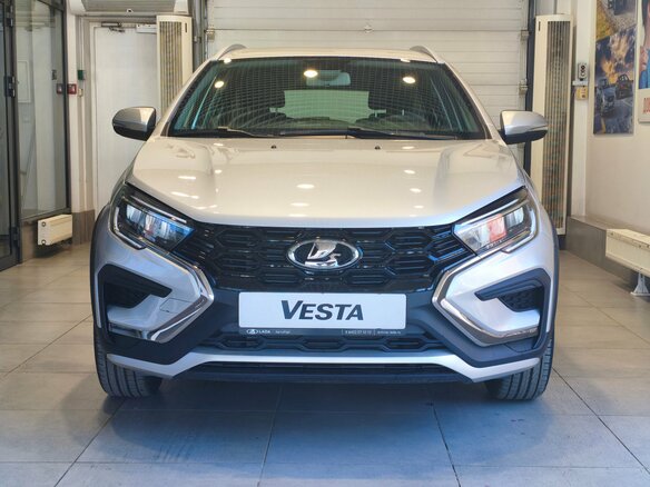 2026 Lada (ВАЗ) Vesta SW Cross I Рестайлинг (NG), серебристый, 2118000 рублей - вид 2