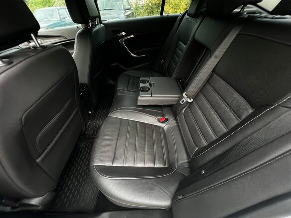 2011 Opel Insignia I, белый - вид 15