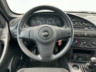 2019 Chevrolet Niva I Рестайлинг, красный, 819000 рублей, вид 5