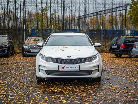 2017 Kia Optima IV, белый, 1399000 рублей - вид 2