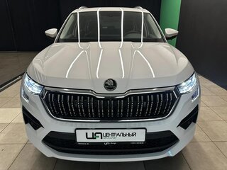 2025 Skoda Kodiaq I Рестайлинг, белый, 4450000 рублей, вид 2
