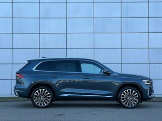 2026 Geely Monjaro I, серебристый, 4954990 рублей, вид 4