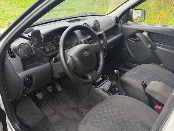 2013 Lada (ВАЗ) Granta I, серебристый, 310000 рублей - вид 7