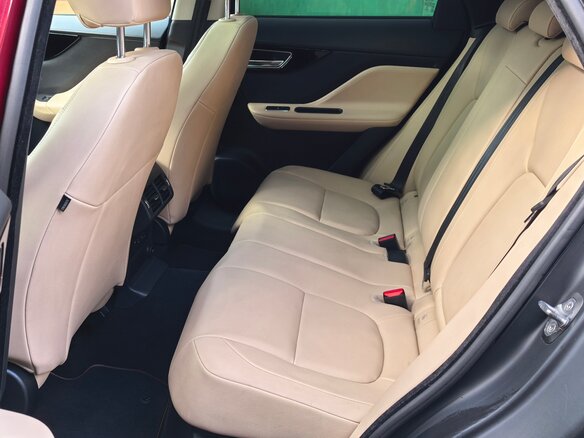 2016 Jaguar F-Pace I, красный - вид 14