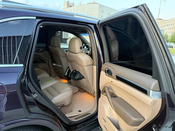 2011 Porsche Cayenne Diesel II (958), фиолетовый - вид 18