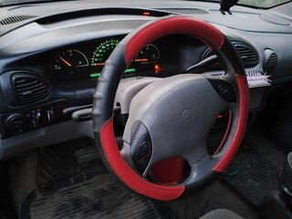 2000 Dodge Caravan III, красный, 170000 рублей, вид 5