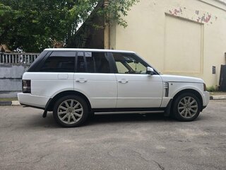 2012 Land Rover Range Rover III Рестайлинг 2, белый, 2350000 рублей, вид 4