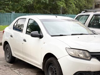 2016 Renault Logan II, белый, 399000 рублей, вид 3
