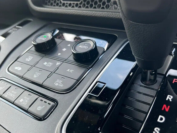 2023 Honda Stepwgn Spada VI, белый, 2000000 рублей - вид 12