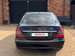 2007 Mercedes-Benz E-Класс 200 III (W211, S211) Рестайлинг, чёрный, 890000 рублей, вид 5