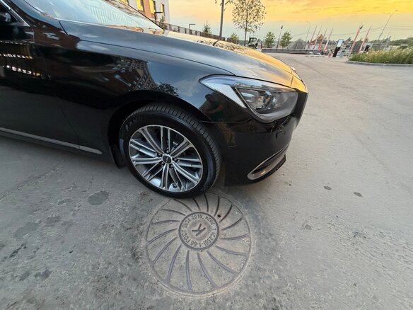 2017 Genesis G80 I, чёрный, 1890000 рублей - вид 5