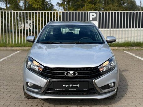 2018 Lada (ВАЗ) Vesta SW I, серебристый, 927000 рублей, вид 2
