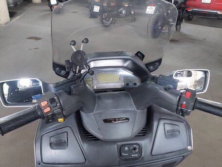 2006 Suzuki Burgman (SkyWave) 650, серебристый, 420000 рублей, вид 5