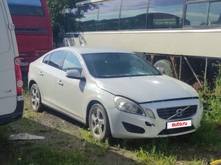 2011 Volvo S60 II, белый, 750000 рублей, вид 3