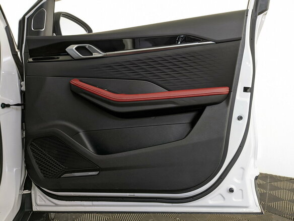 2024 Geely Coolray I Рестайлинг, белый - вид 24