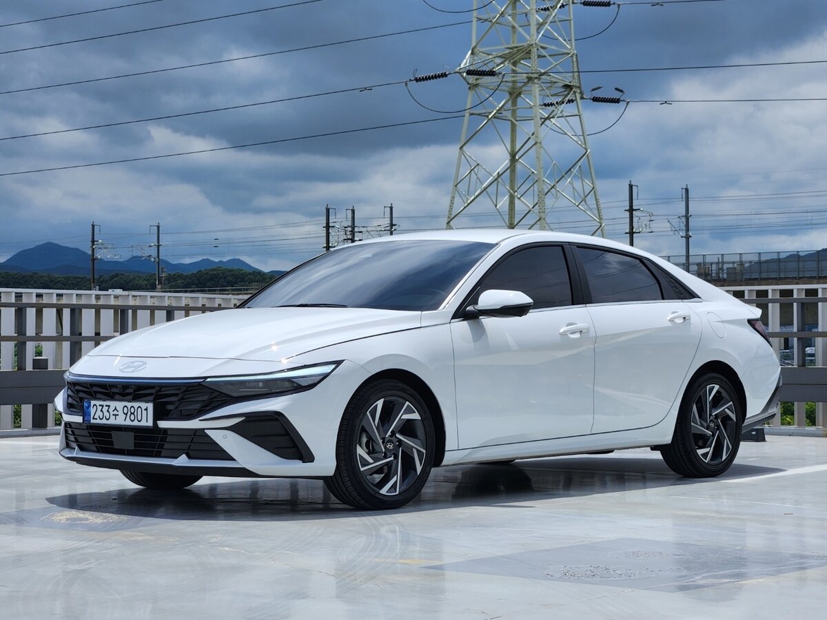 Открыть фотографии: Hyundai Avante VII Рестайлинг