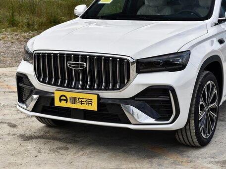 2026 Geely Monjaro (Xingyue L) I Рестайлинг 2 (China Market), белый, 3750000 рублей, вид 4