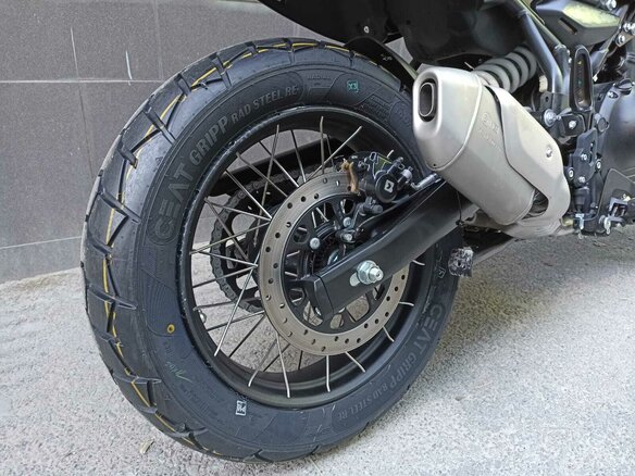 2026 Royal Enfield Meteor, чёрный - вид 6