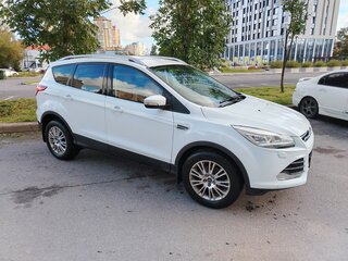 2015 Ford Kuga II, белый, 1570000 рублей, вид 2