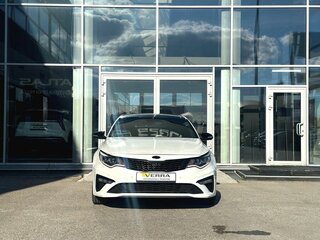 2018 Kia Optima IV Рестайлинг, белый, 1849000 рублей, вид 2
