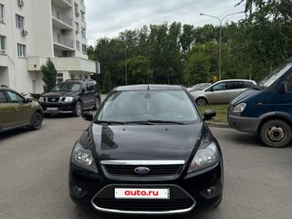 2010 Ford Focus II Рестайлинг, чёрный, 650000 рублей, вид 1