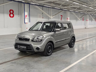 2013 Kia Soul I Рестайлинг, серый, 865000 рублей, вид 1