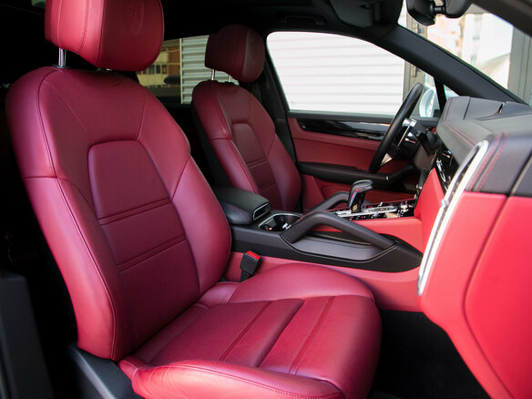 2018 Porsche Cayenne III, белый - вид 32