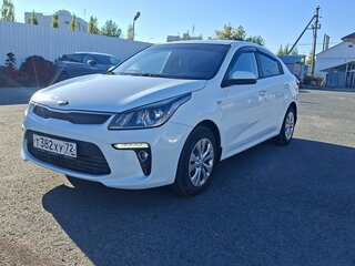2017 Kia Rio IV, белый, 1100000 рублей, вид 2