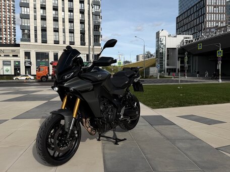 2021 Yamaha Tracer 9, серый, 1199000 рублей, вид 1