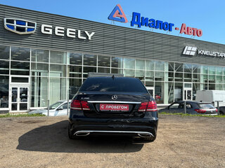 2015 Mercedes-Benz E-Класс 200 IV (W212, S212, C207) Рестайлинг, чёрный, 1660000 рублей, вид 5