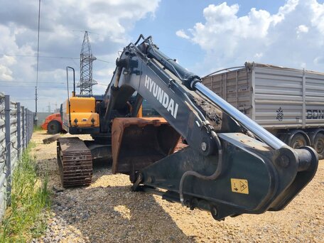 2022 Hyundai R260LC, жёлтый, 10750000 рублей, вид 2