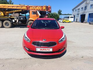 2014 Kia Ceed II, красный, 950000 рублей, вид 3