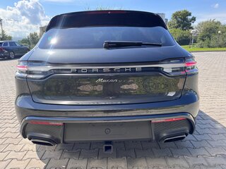 2024 Porsche Macan I Рестайлинг 2, серый, 6950000 рублей, вид 3